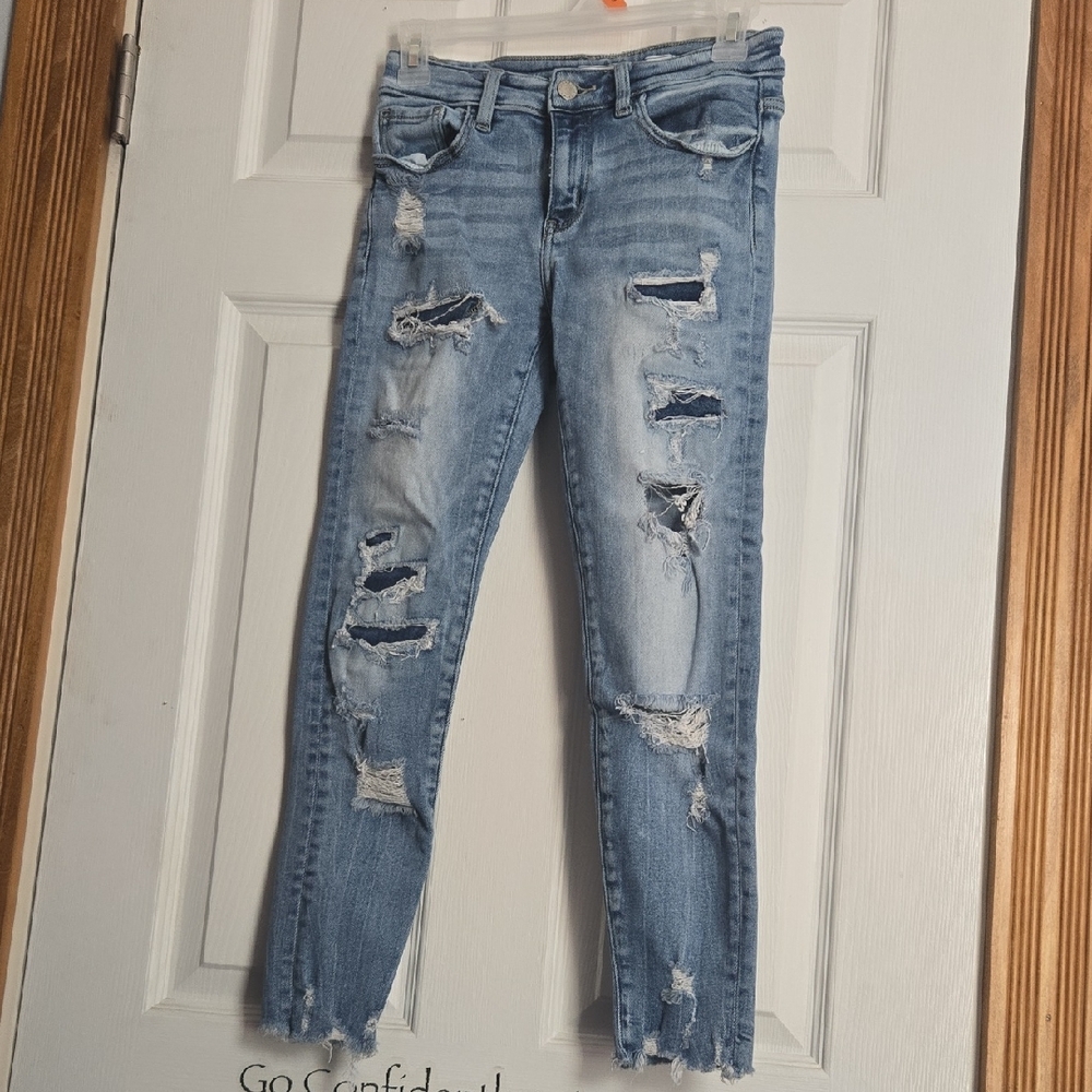 KanCan Light Blue Distressed Ankle Jeans